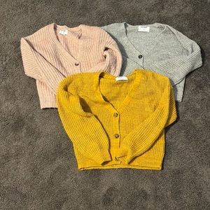 - Pack of 3 Old Navy Girls Cardigans, Grey, Yellow, and Pink, Girls Size 12